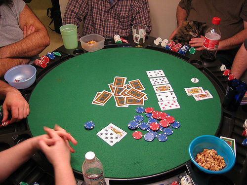 How To Make Money Online Poker Sites